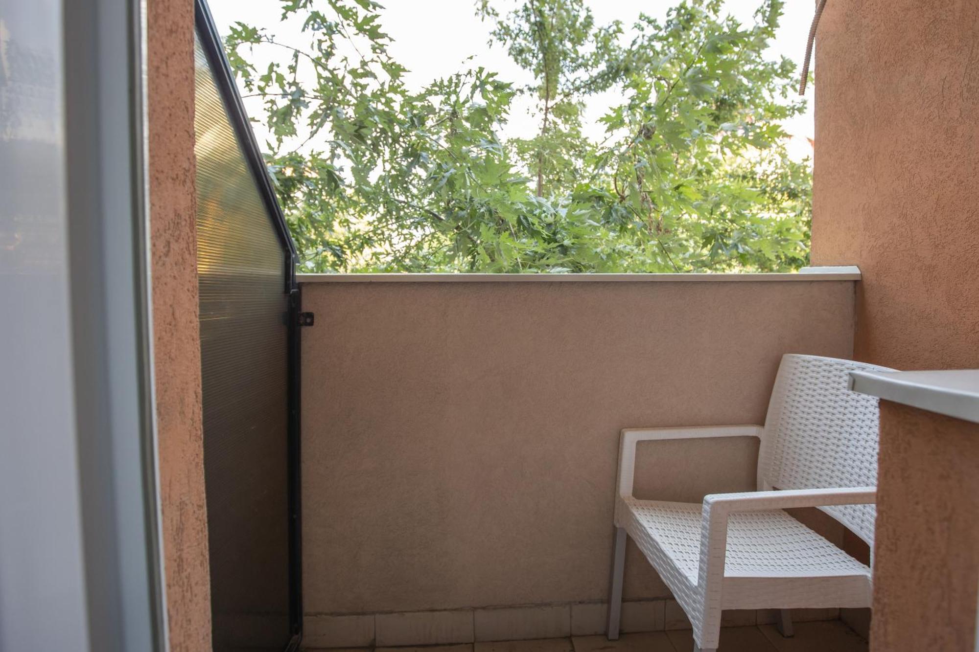4 Rooms Apartments Nisz Zewnętrze zdjęcie