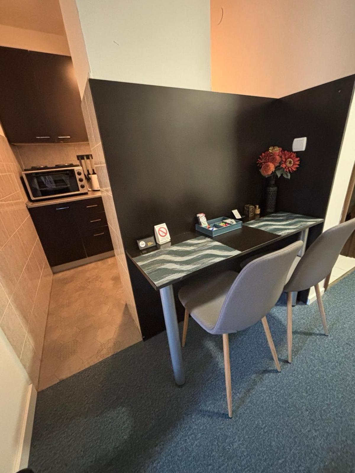 4 Rooms Apartments Nisz Zewnętrze zdjęcie